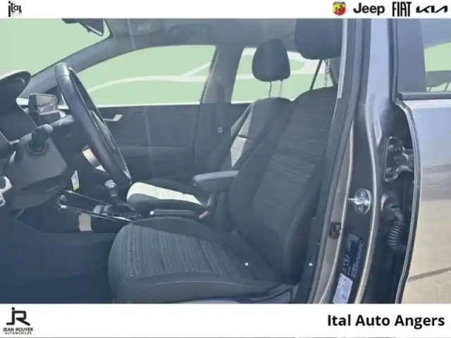 Kia Stonic 1.0 t-gdi 100ch active dct7 — photo 9