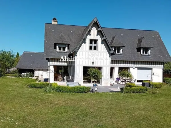 Maison 5 pièces 161 m²