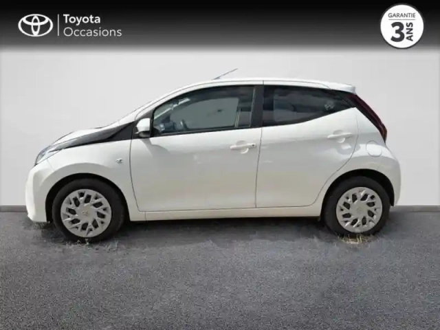 Toyota Aygo 1.0 vvt-i 72ch x-play 5p my20 — photo 3
