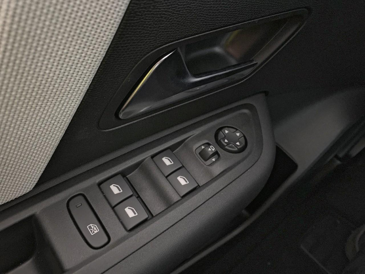 Citroën C4 hybride 145 ch e-dcs6 max — photo 20