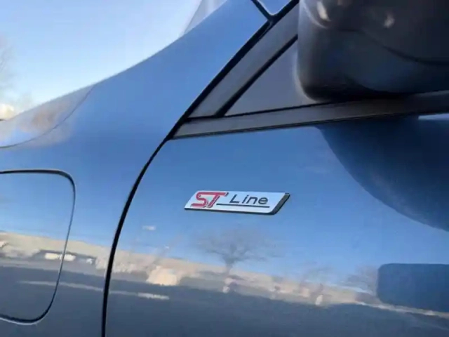 Ford Kuga 2.5 duratec 225ch phev st-line bva — photo 29