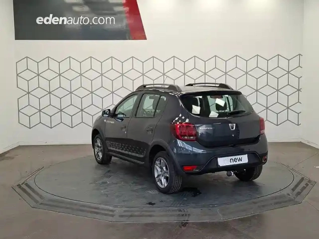 Dacia Sandero sce 75 — photo 3
