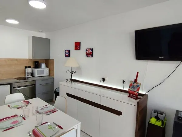 Immeuble de rapport - 4 appartements meublés