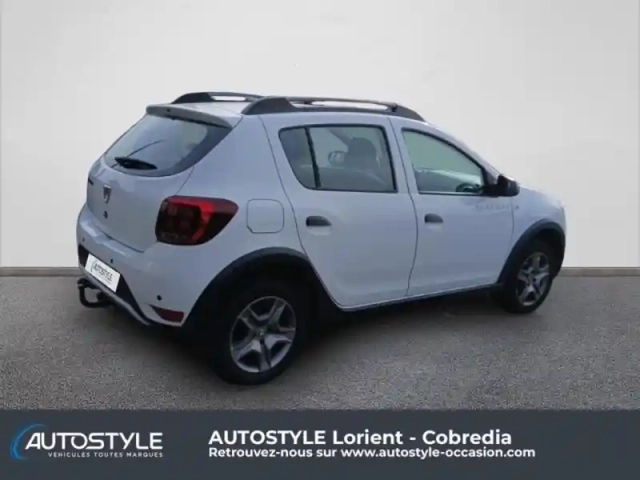 Dacia Sandero 0.9 tce 90ch stepway - 20 — photo 7