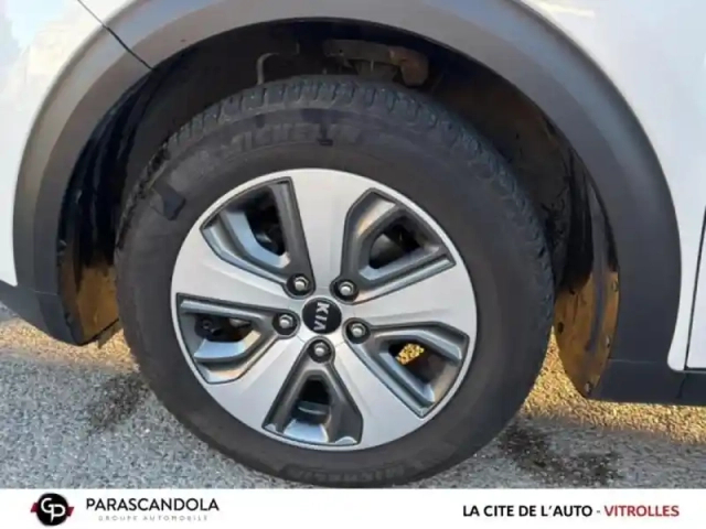 Kia Niro 1.6 gdi 105ch isg + plug-in 60.5ch premium dct6 euro6d-t — photo 11