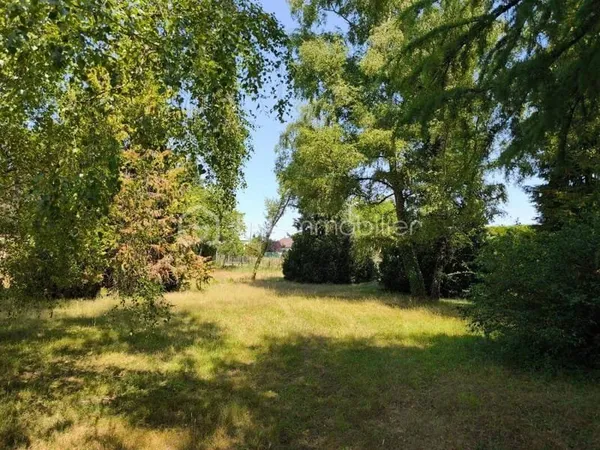 Terrain 4330 m²
