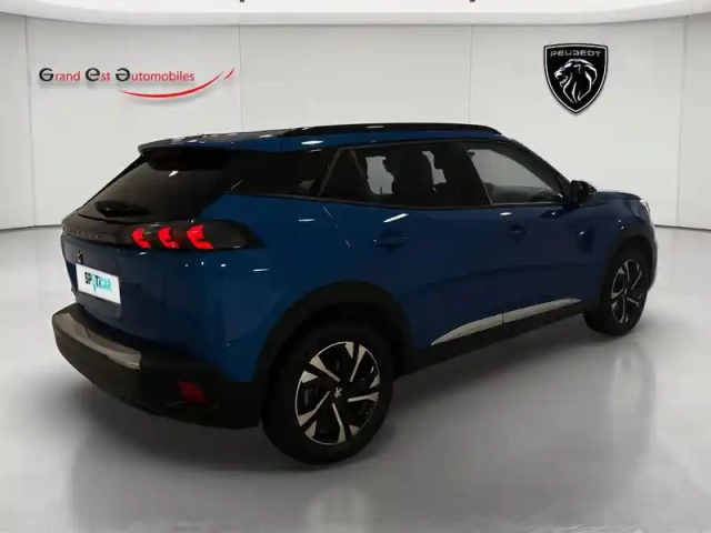Peugeot 2008 e- 136ch roadtrip — photo 7