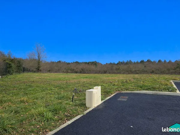 Terrain 432 m² LA MARNE