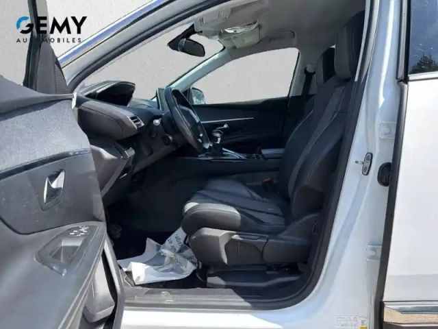 Peugeot 3008 1.2 puretech 130ch s&amp;s bvm6 — photo 9