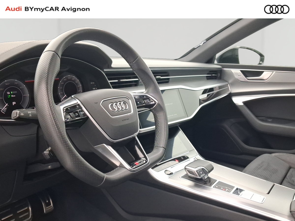 Audi A7 Sportback 55 TFSIe 367 S tronic 7 Quattro — photo 22