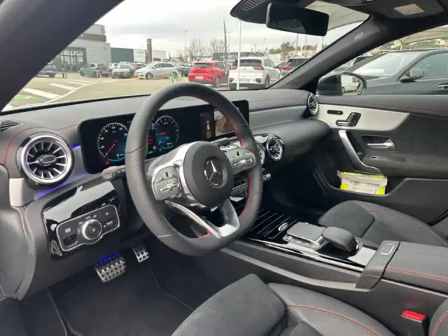 Mercedes Cla 250 e shooting brake amg l — photo 12