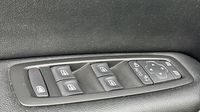Renault Mégane 1.2 TCe 130ch energy Intens — photo 19