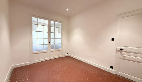 Local commercial 13 m²