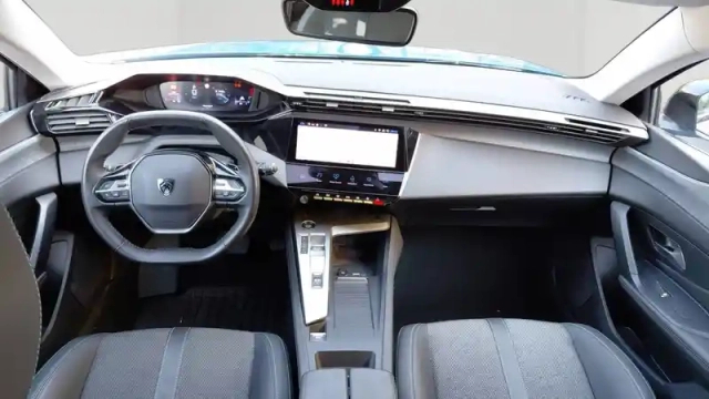 Peugeot 308 bluehdi 130ch s&amp;s eat8 — photo 17