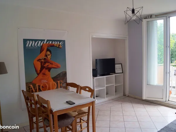 Appartement 4 pièces - 69m2 - Grenoble 38100 - Quartier Bajatière
