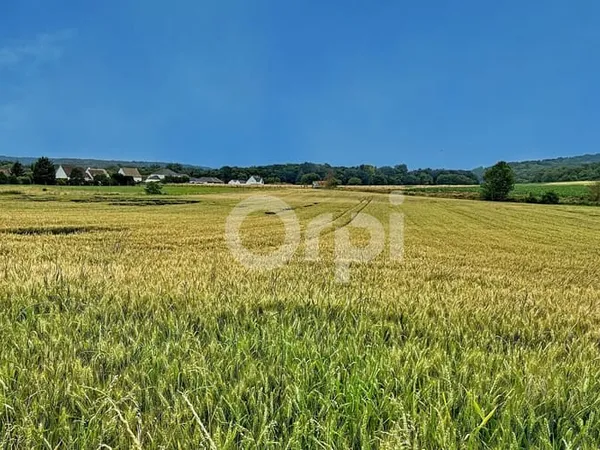 Terrain 1676 m²