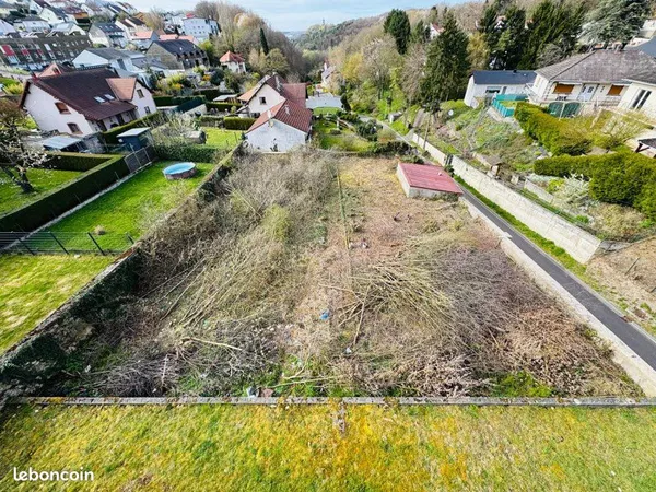 Terrain à bâtir