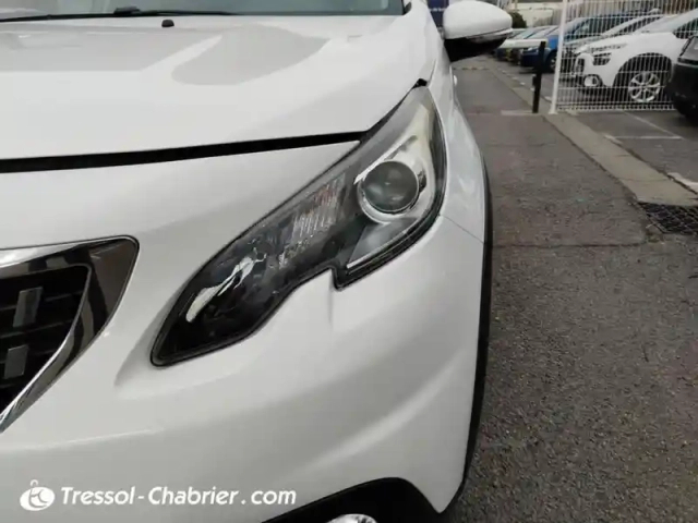 Peugeot 2008 bluehdi 100ch s&amp;s bvm5 allure — photo 3