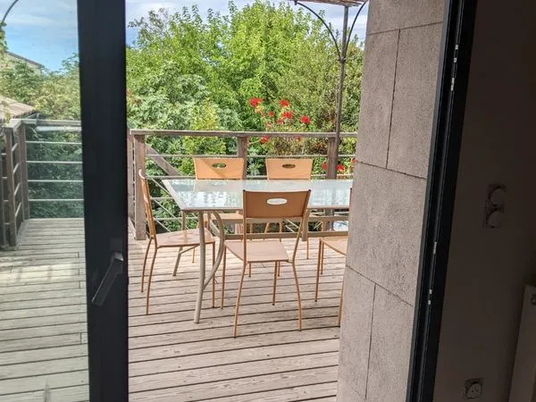 Éco colocation au coeur du village de Châtillon Saint-Jean