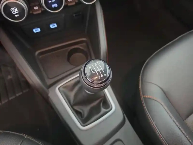 Dacia Duster eco-g 100 4x2 — photo 71