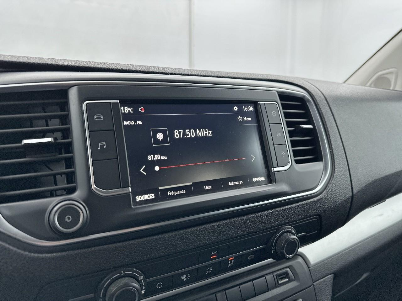 Opel Vivaro fourgon -e fgn l2 300 75 kwh pack clim — photo 10