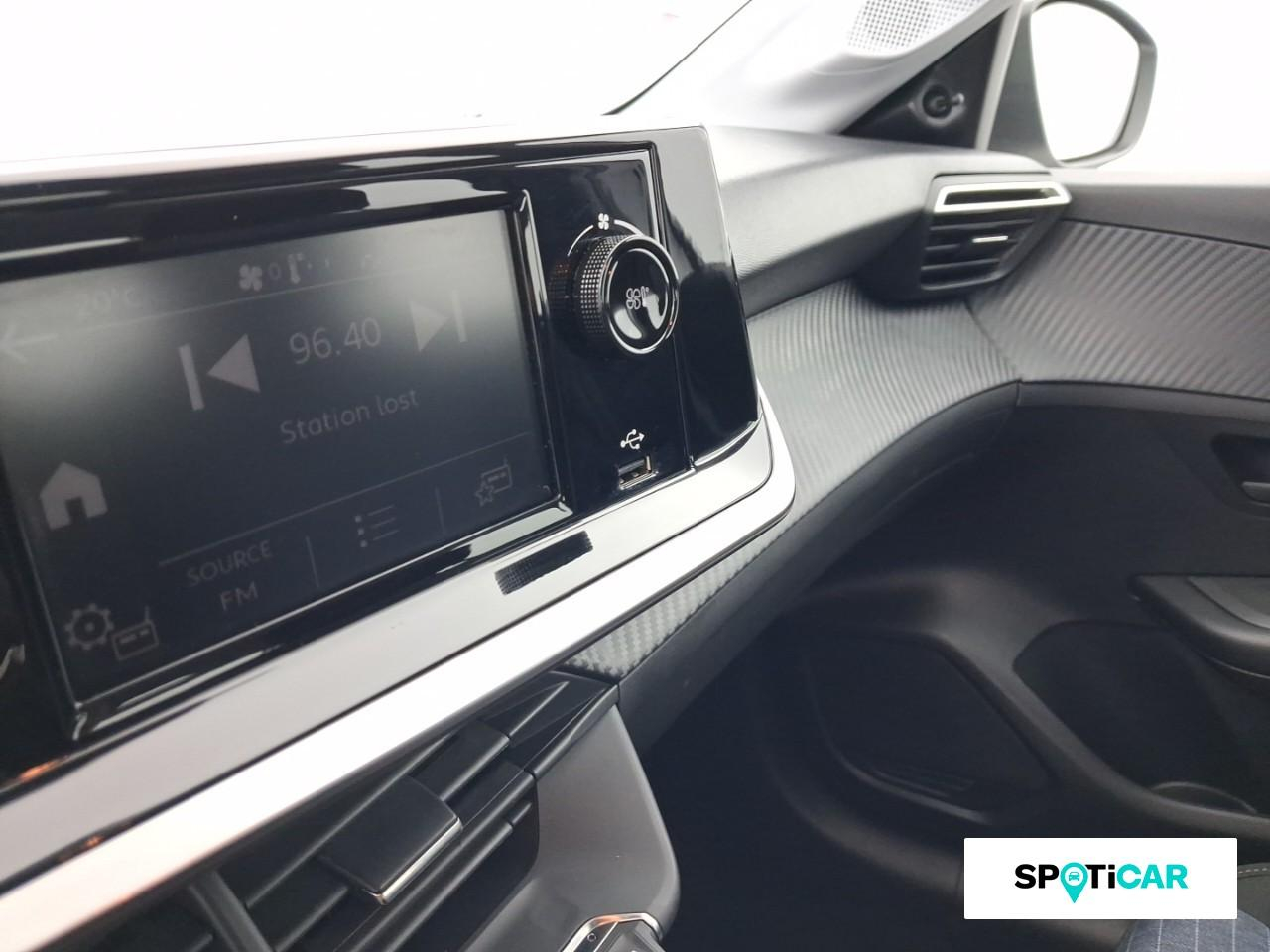 Peugeot 208 like puretech 75 s s bvm5 — photo 16