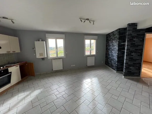 Loue F3 La Roche Blanche