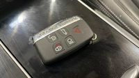 Land-Rover Range Rover 3.0 SDV6 Hybride 354 Autobiography SWB Mark V — photo 16