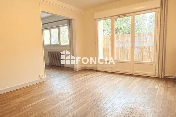Appartement 4 pièces 66 m²
