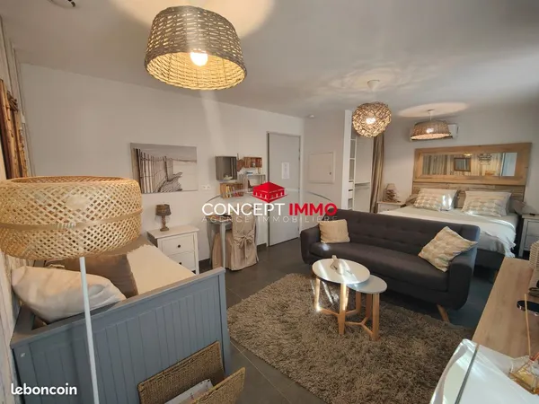 Studio 1 pièce 25 m²