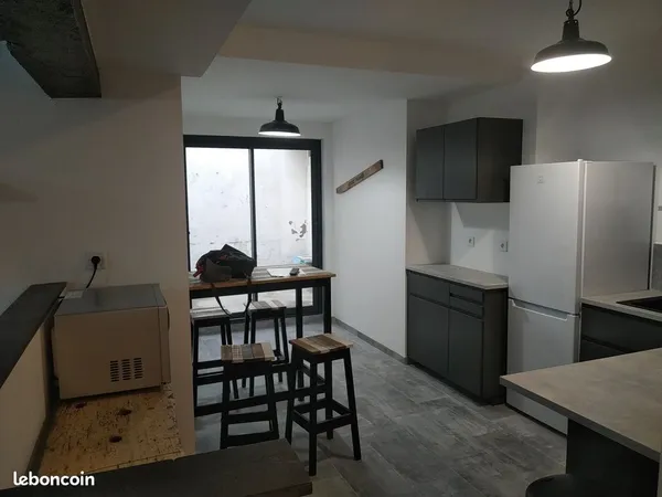 Meublé esprit Loft 75 m²