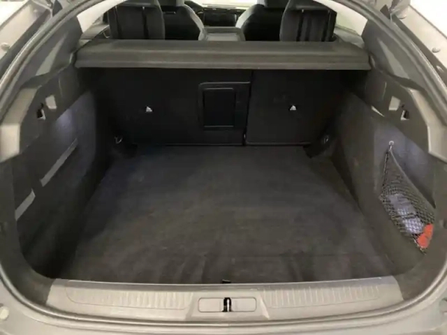 Peugeot 408 1.2 puretech 130ch s&amp;s allure eat8 — photo 10