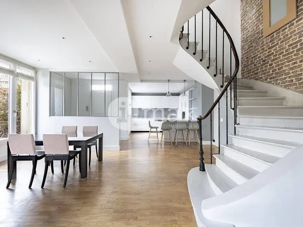 Maison 7 pièces 167 m²