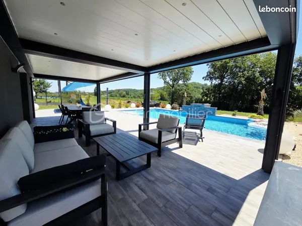 Propriété 6 pièces 172 m²