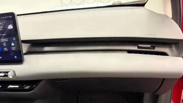 Mg Mg4 ev 64kwh - 140 kw — photo 15