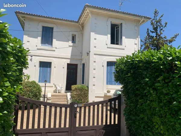Maison de caractère