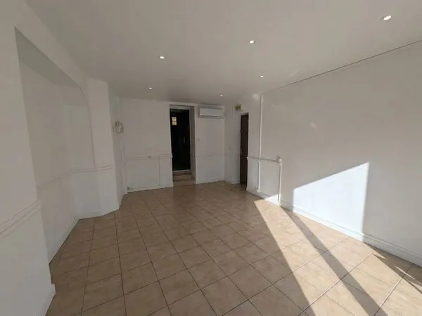 Boutique 28 m²