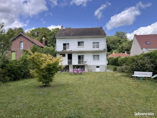 Vente | Maison et grand terrain | 8p | 4ch | 145 m² | Compiègne | Terrasse · Balcon · Jardin