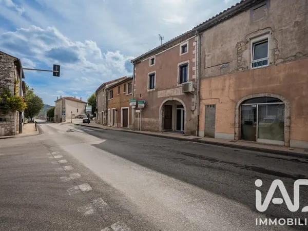 Immeuble 168 m²