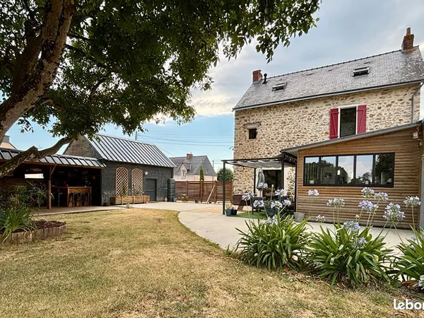 Maison 6 pièces 161 m²