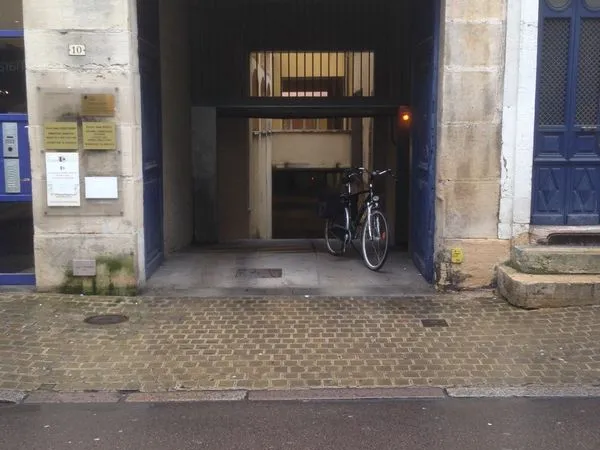 Parking à louer