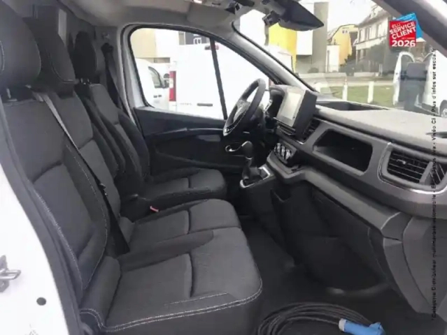 Renault Trafic fg l1h1 3t 2.0 blue dci 150ch grand confort edc e6e + frigorifique — photo 22