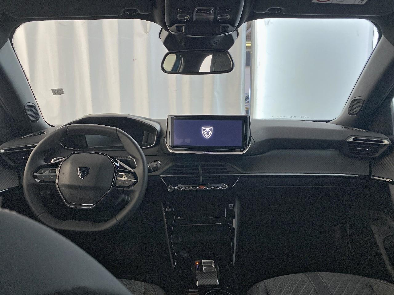 Peugeot 2008 hybrid 145 ch e-dcs6 allure — photo 8