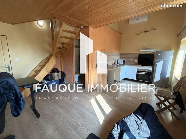 Studio 1 pièce 24 m²