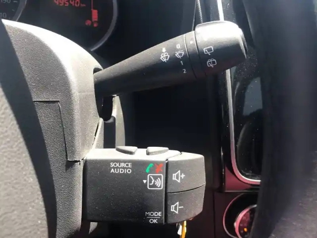 Dacia Sandero tce 90 e6c — photo 12