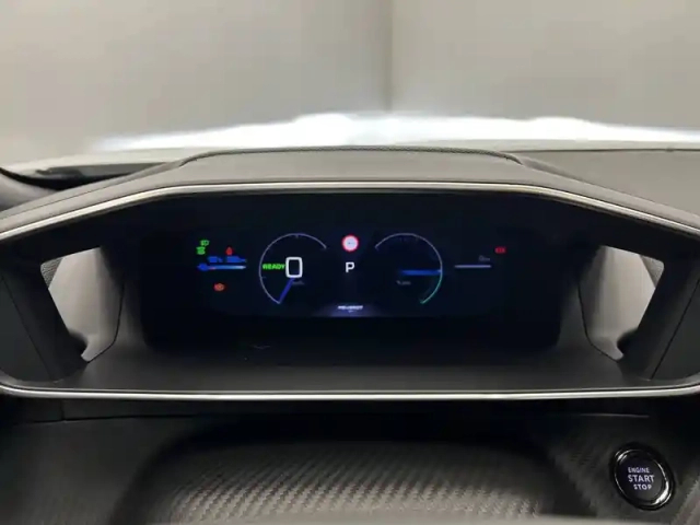 Peugeot 2008 electrique 54 kwh 156 ch — photo 15