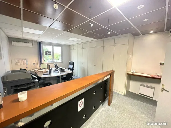 Bureaux 152 m² POITIERS