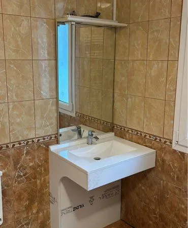Appartement 2 pièces 40m2 RDC