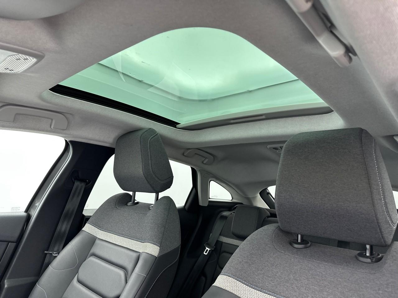 Citroën C4 puretech 130 eat8 max — photo 35