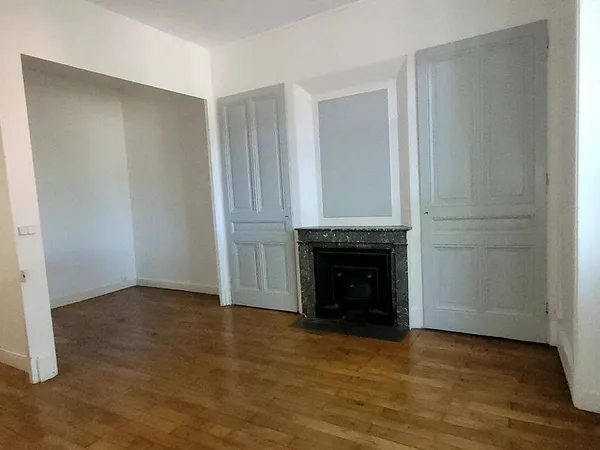 Appartement 1 pièce 45 m²